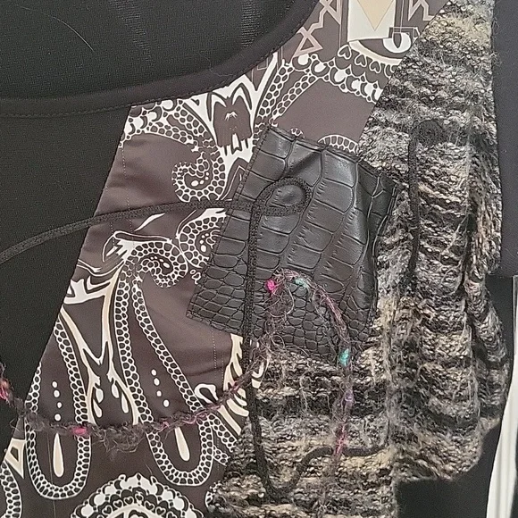 Dress - Picture 2 of 6